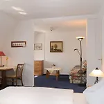 Zum Breiterle - Self-check-in Hotel